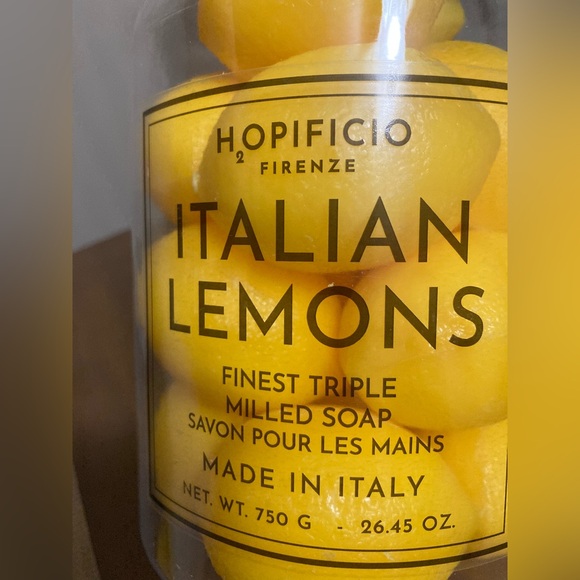 NEW ITALIAN LEMONS MILLED SOAP - Picture 3 of 4